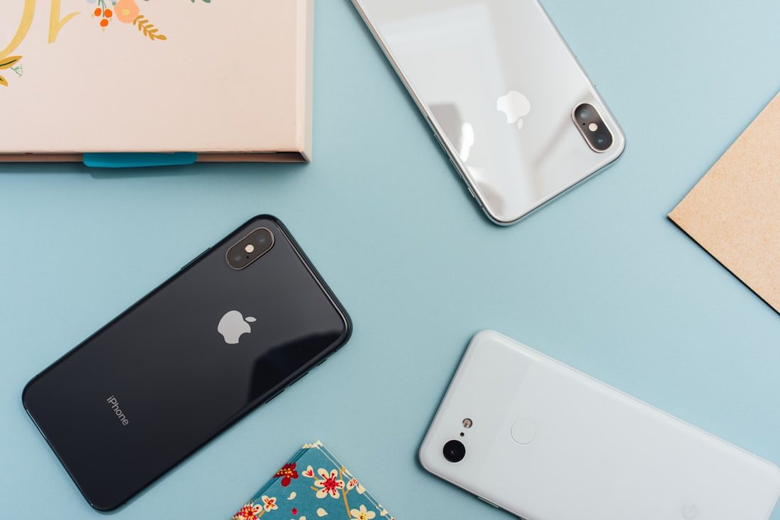 千嗨体育 APP 赛程与阵容界面示意